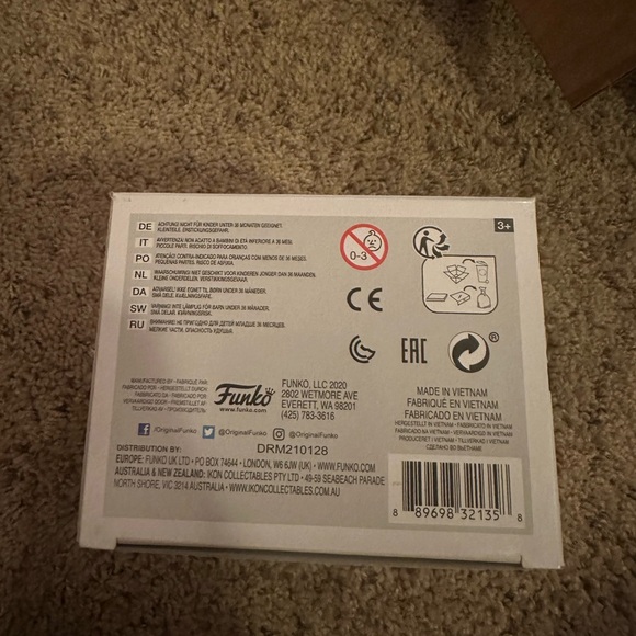 Funko Pop! Shota Aizawa My Hero Academia MHA Pop 375 - Picture 6 of 6